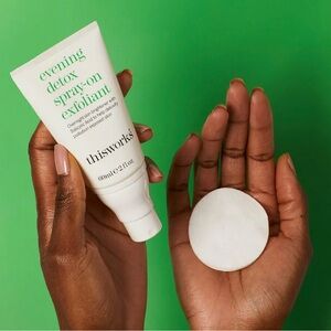 NEW THIS WORKS EVENING DETOX SPRAY-ON EXFOLIANT